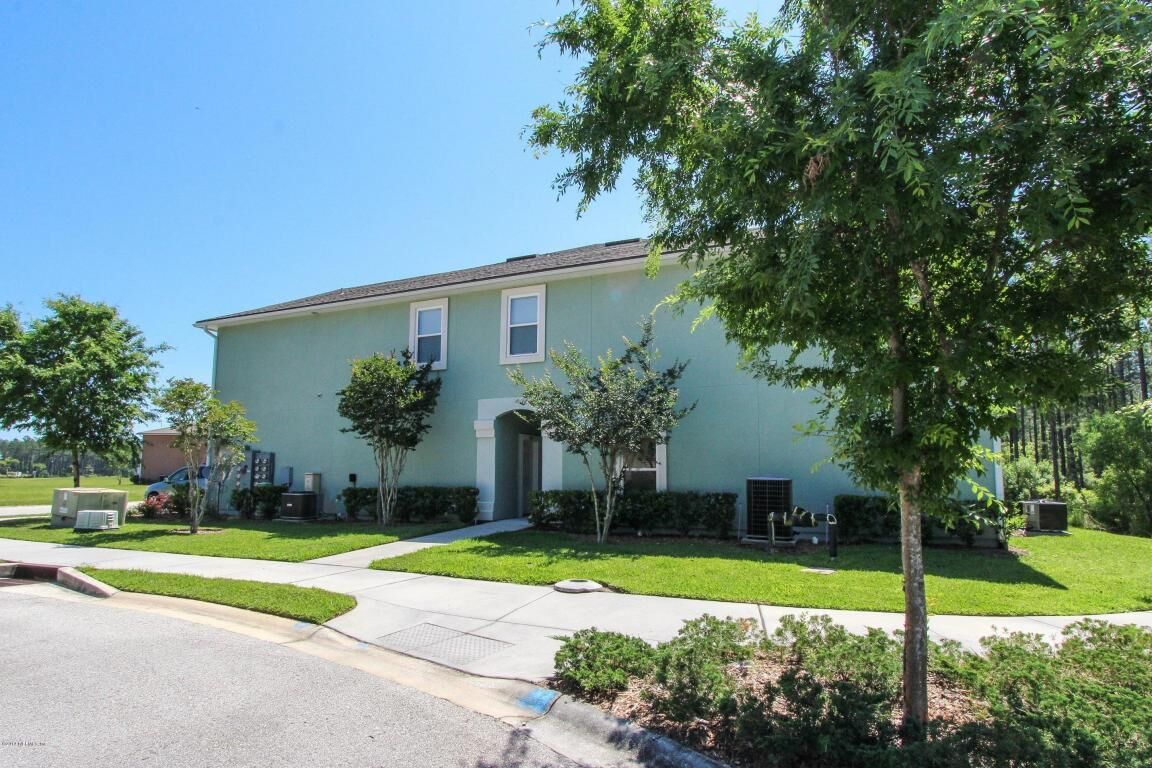Property Photo:  101 Brannan Place 101  FL  