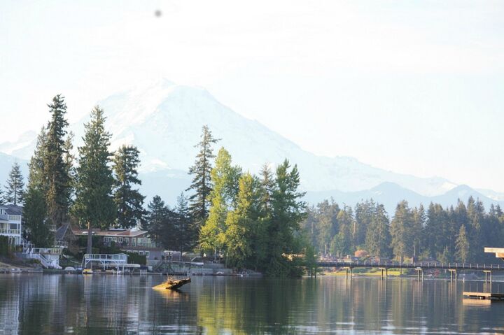 Property Photo: 4402 185th Ave E WA 98391