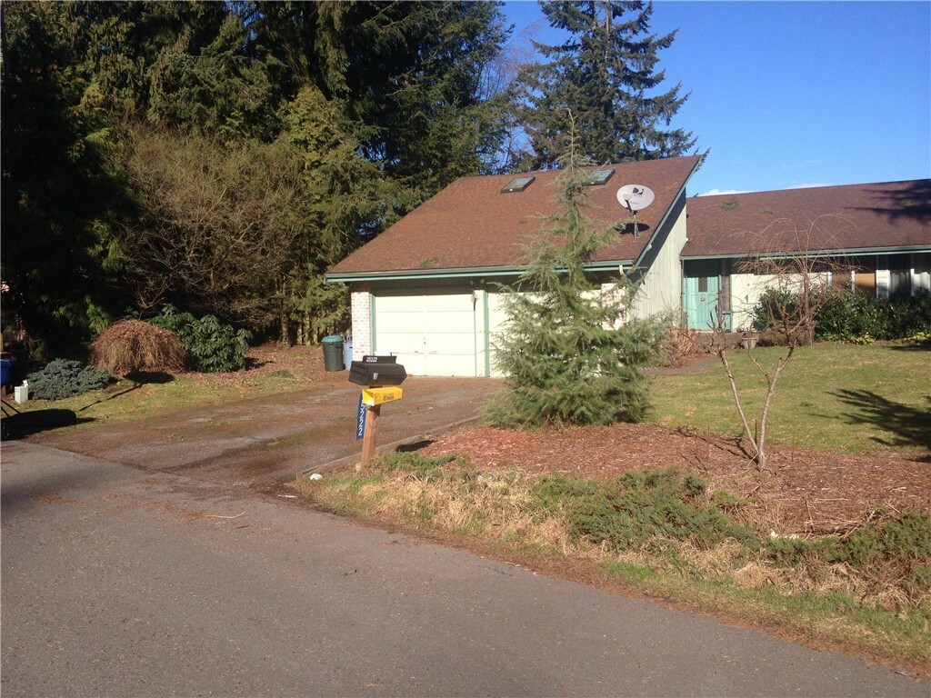 Property Photo:  25222 Meadow Wy  WA 98223 