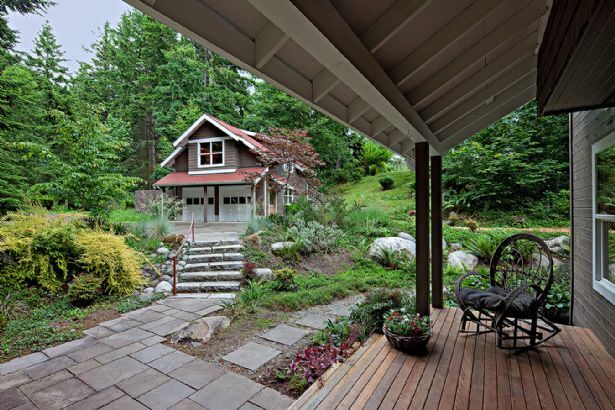 Property Photo:  10613 SW 138th St  WA 98070 