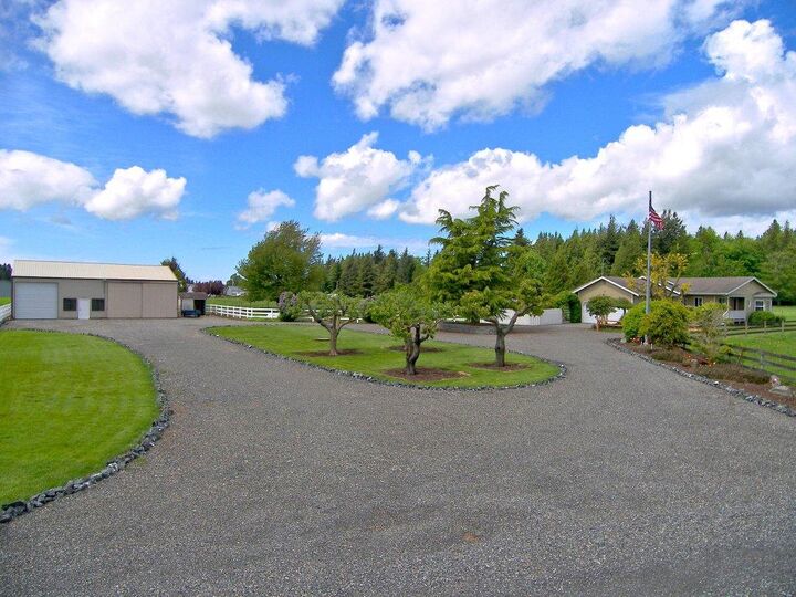 Property Photo:  840 W Smith Rd  WA 98226 