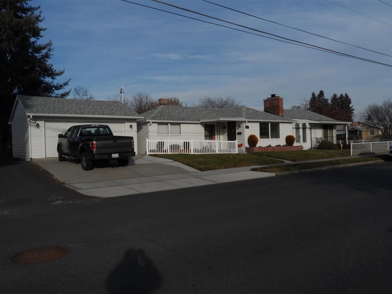 Property Photo: 1210 W Wabash WA 99205