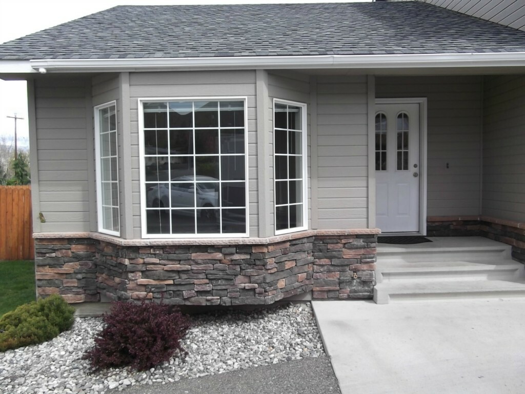 Property Photo:  1591 Pacific Ct  WA 98801 