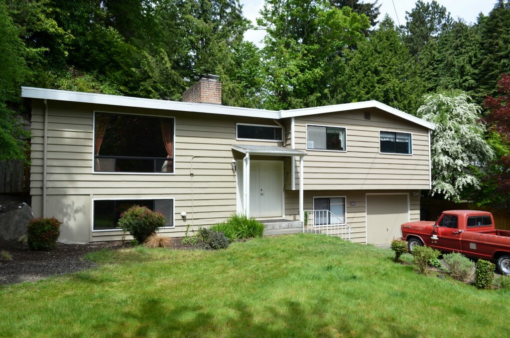 Property Photo:  6410 NE 153rd St  WA 98028 