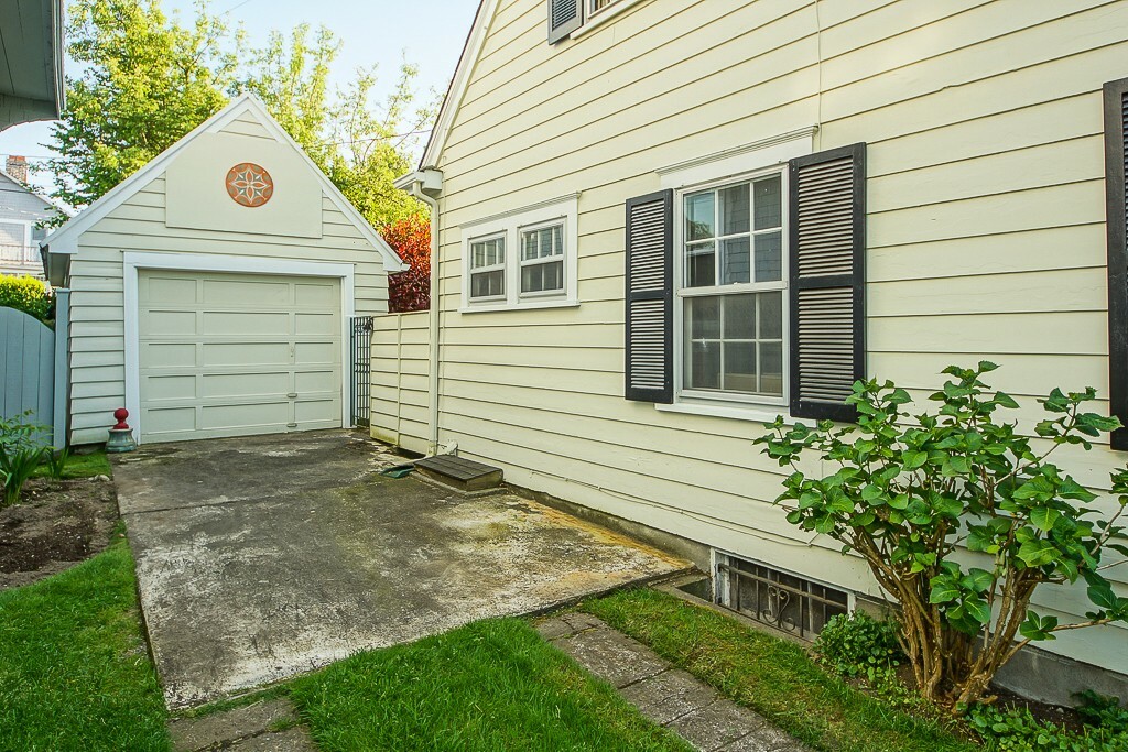 Property Photo: 3318 N 28th St WA 98407