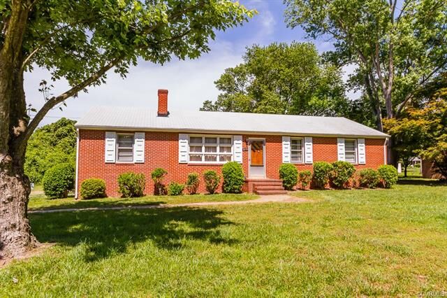 Property Photo: 8171 Newman VA 23116