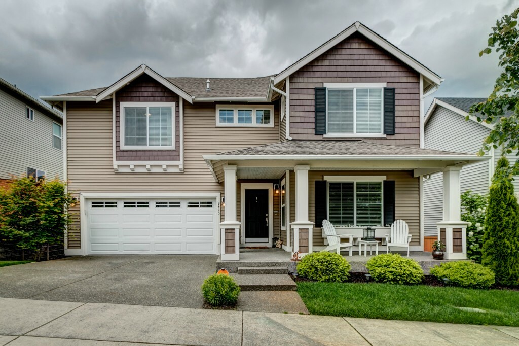 Property Photo:  9415 Hebner Ave  WA 98065 