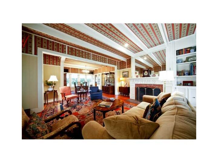 Property Photo: 613 Limona Woods Drive FL 33510