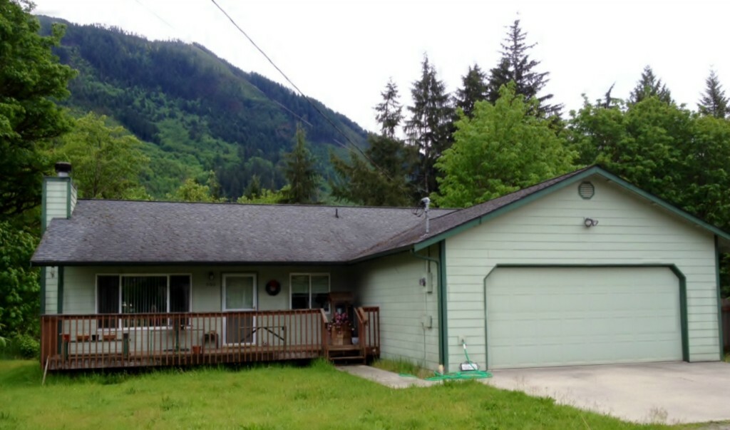 Property Photo:  660 Clear Creek Rd  WA 98241 