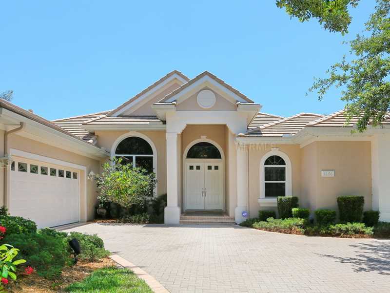 Property Photo: 8156 Collingwood Court FL 34201