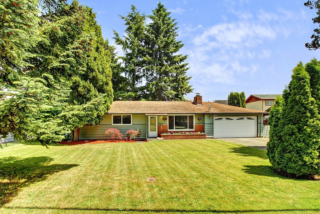 Property Photo: 8815 46th Dr NE WA 98270
