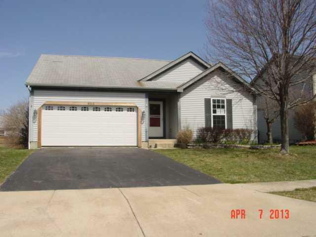 Property Photo:  8662 Cadet Drive S  OH 43119 