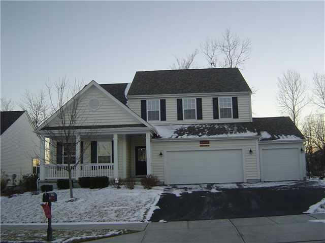 Property Photo: 823 Keyham Terrace Drive OH 43082