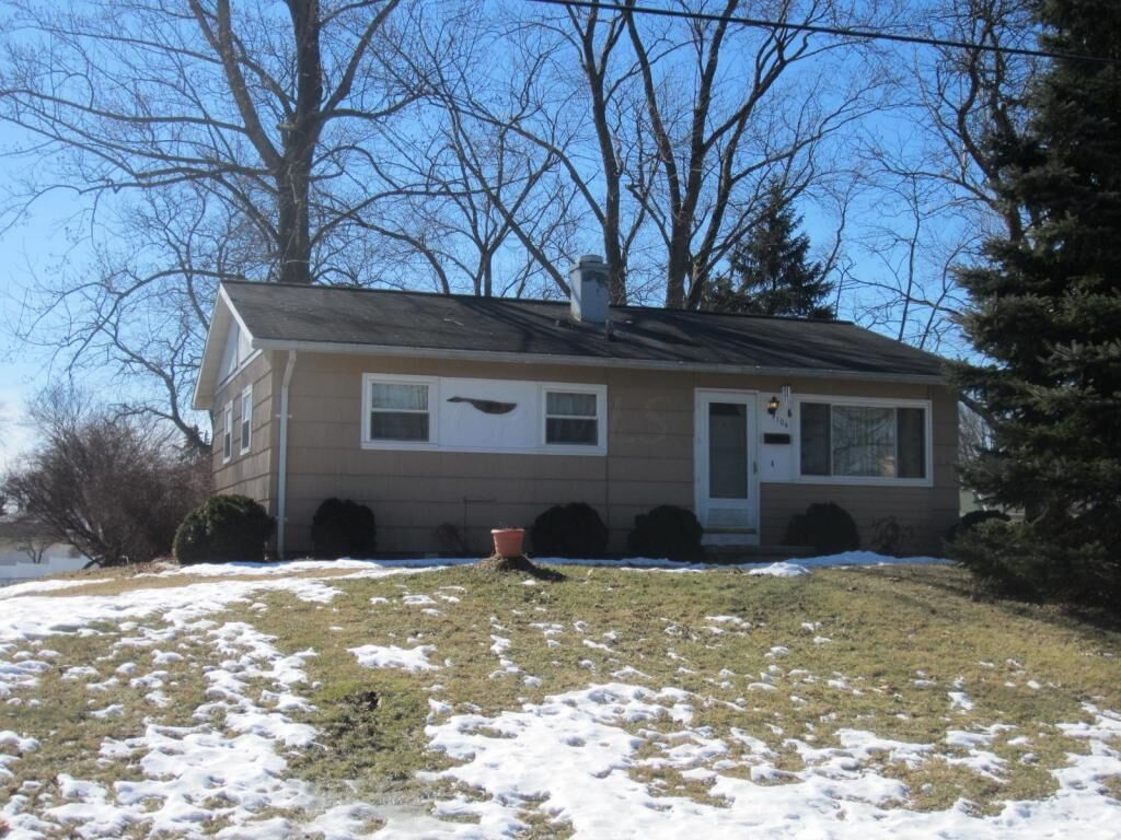Property Photo:  104 Oakway Drive  OH 43050 
