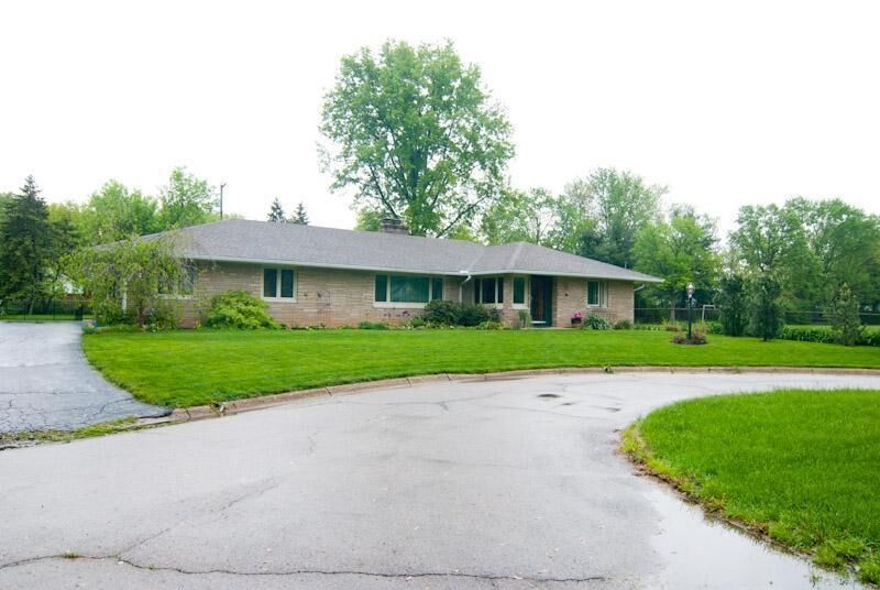 Property Photo:  280 Dixon Court  OH 43214