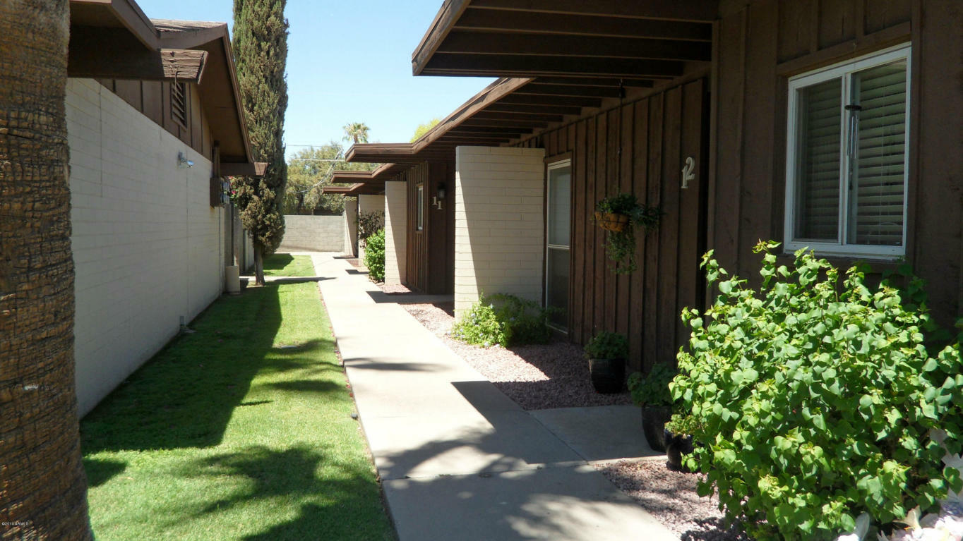 Property Photo:  1450 E Bethany Home Road E 9  AZ 85014 