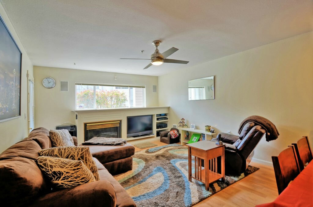 Property Photo:  11518 12th Ave W D103  WA 98204 