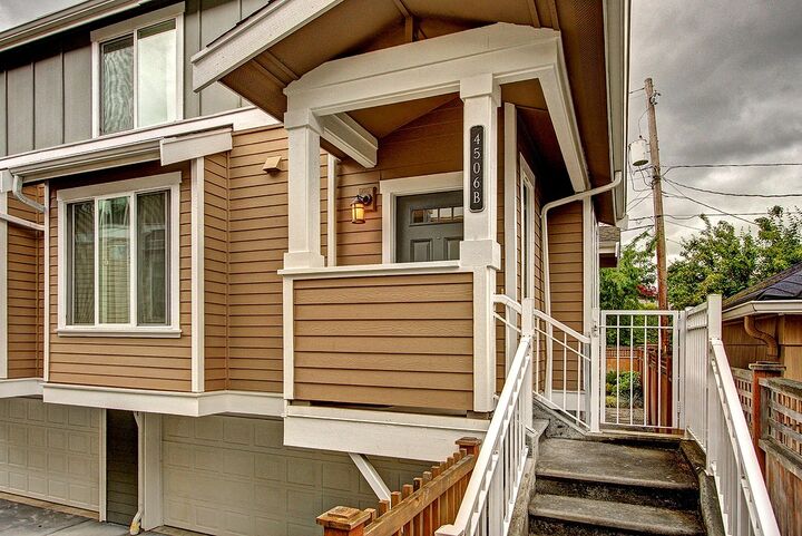 4506 NE 55th St B  Seattle WA 98105 photo