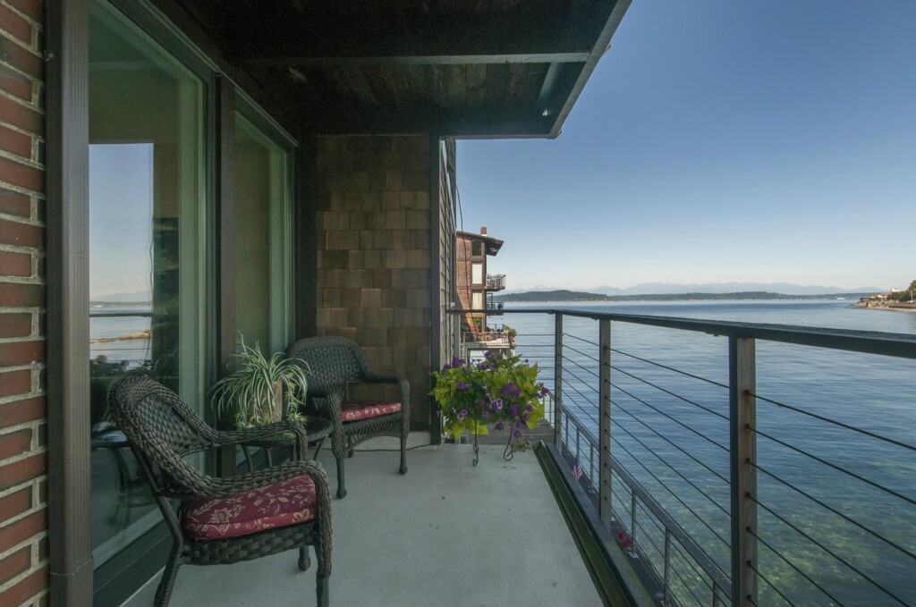 Property Photo:  3717 Beach Dr SW 210  WA 98116 