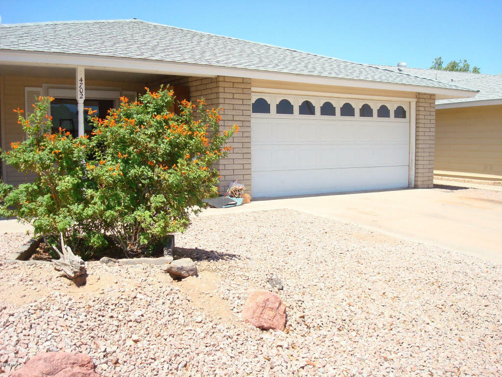 Property Photo:  4702 E Ahwatukee Drive  AZ 85044 