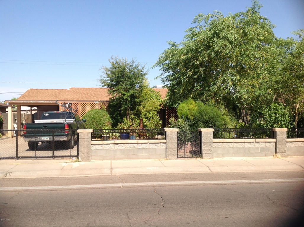 Property Photo: 3001 N 39th Avenue AZ 85019
