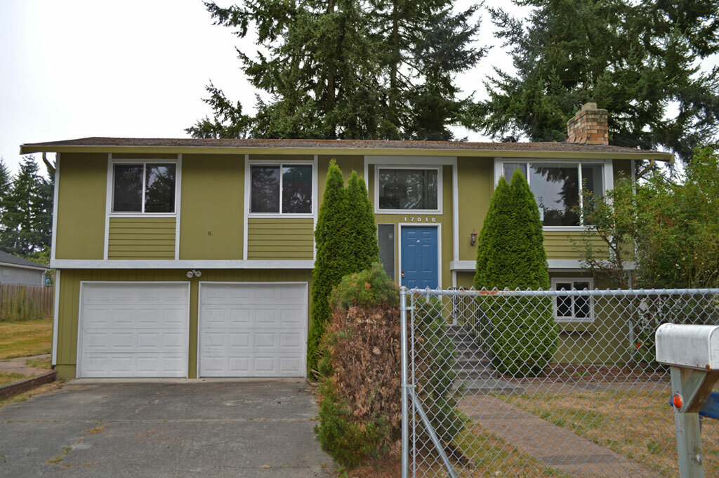 Property Photo:  17016 Spanaway Lane E  WA 98387 