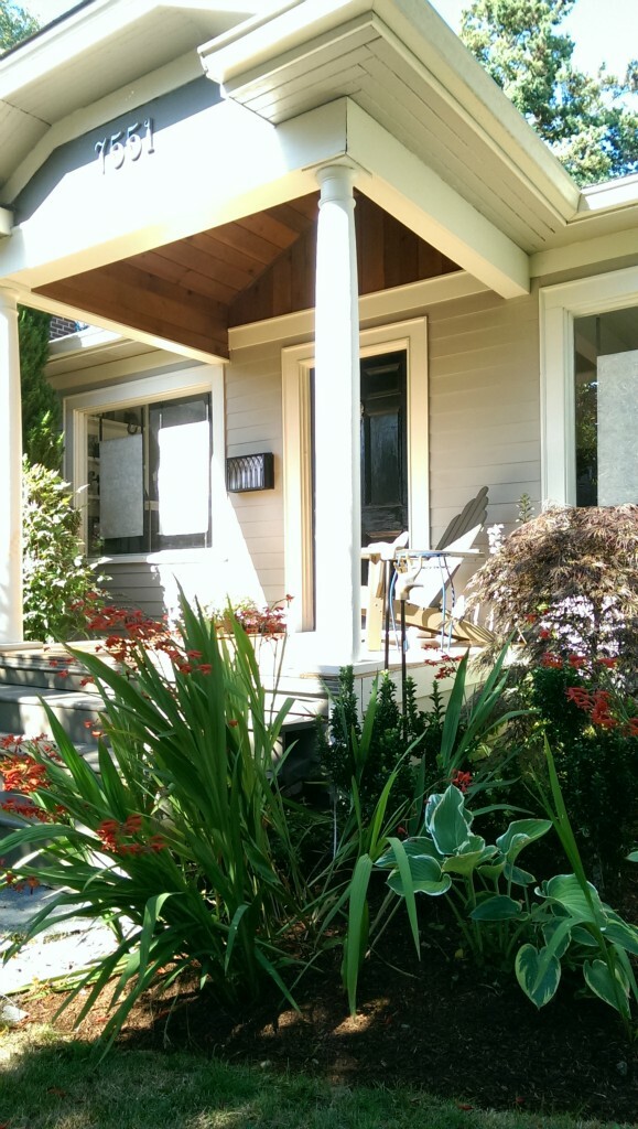 Property Photo:  7551 11th Ave NE  WA 98115 