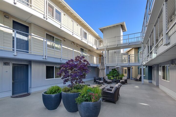 11920 98th Avenue NE 110  Kirkland WA 98034 photo