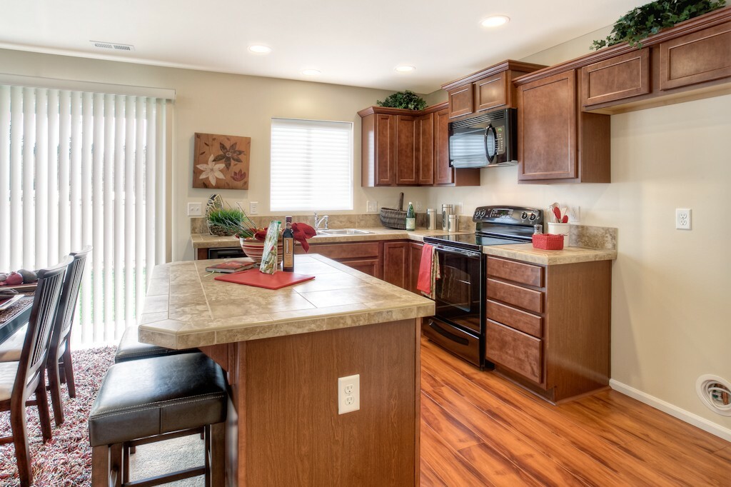 Property Photo: 1616 77th Ave SE 27 WA 98258