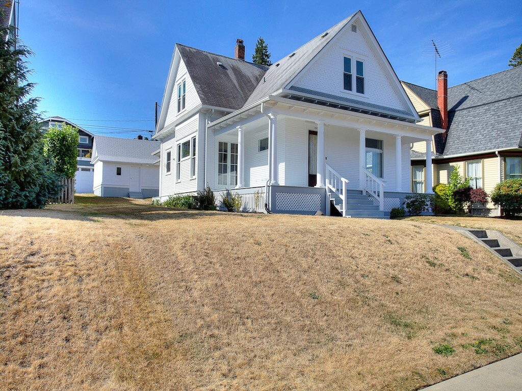 Property Photo:  3412 N 30th St  WA 98407 