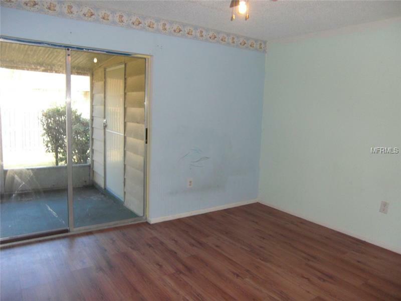 Property Photo:  1519 41st Avenue Drive E 29  FL 34222 