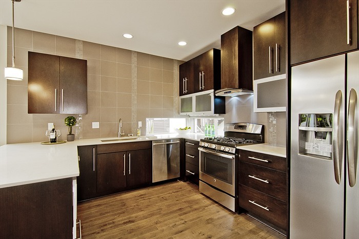 Property Photo: 3049 59th Ave SW A WA 98116
