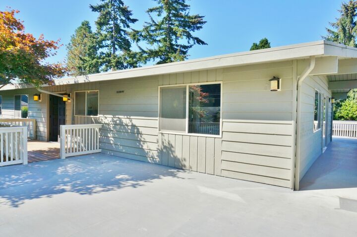 Property Photo: 1818 S Crystal Springs Rd WA 98465