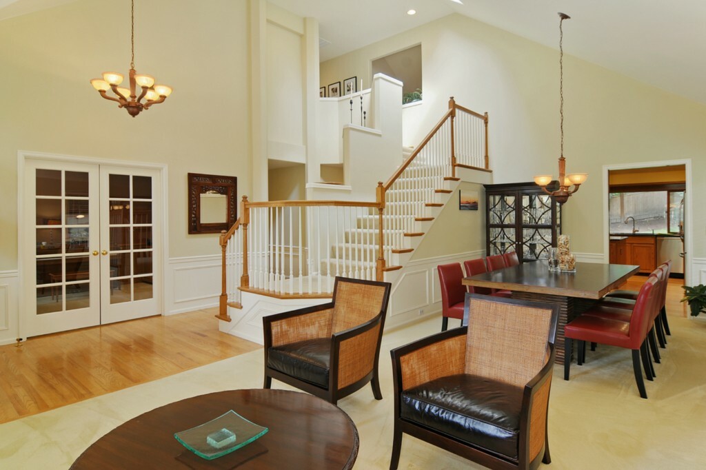 Property Photo: 19834 NE 123rd Ct WA 98077