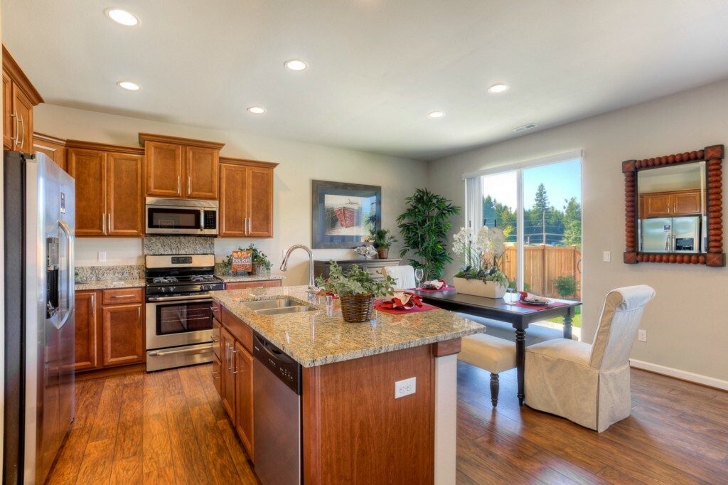 Property Photo:  515 Birchwood Dr SW 131  WA 98502 