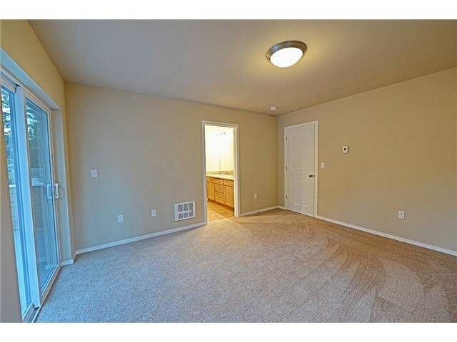 Property Photo:  23428B 55th W 11  WA 98043 