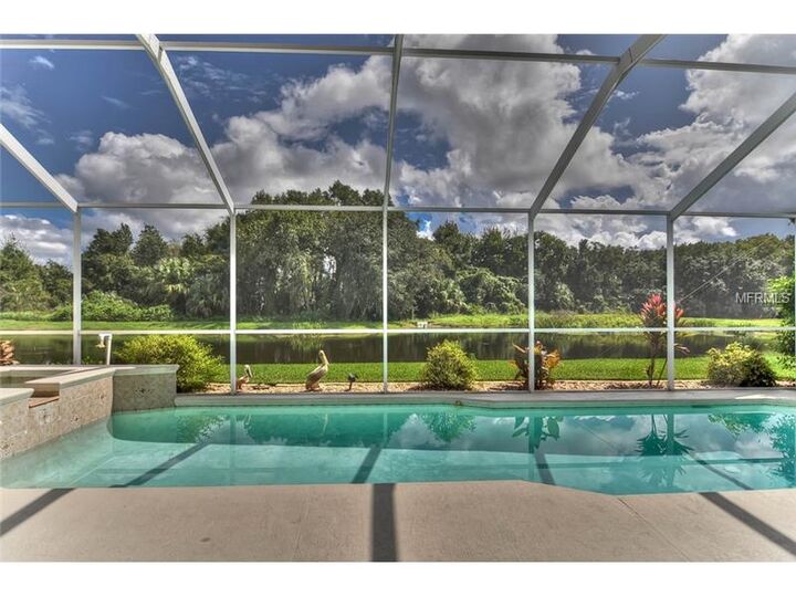 Property Photo:  27601 Kirkwood Circle  FL 33544 