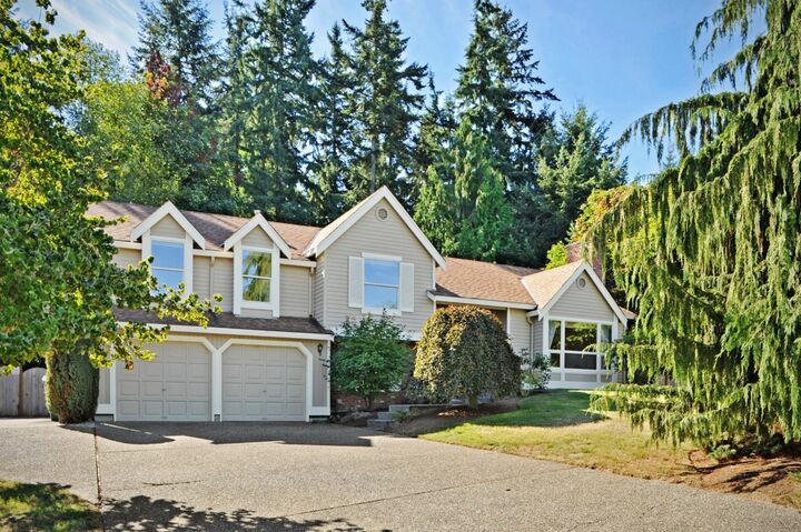 Property Photo: 15014 66th Ct NE WA 98028