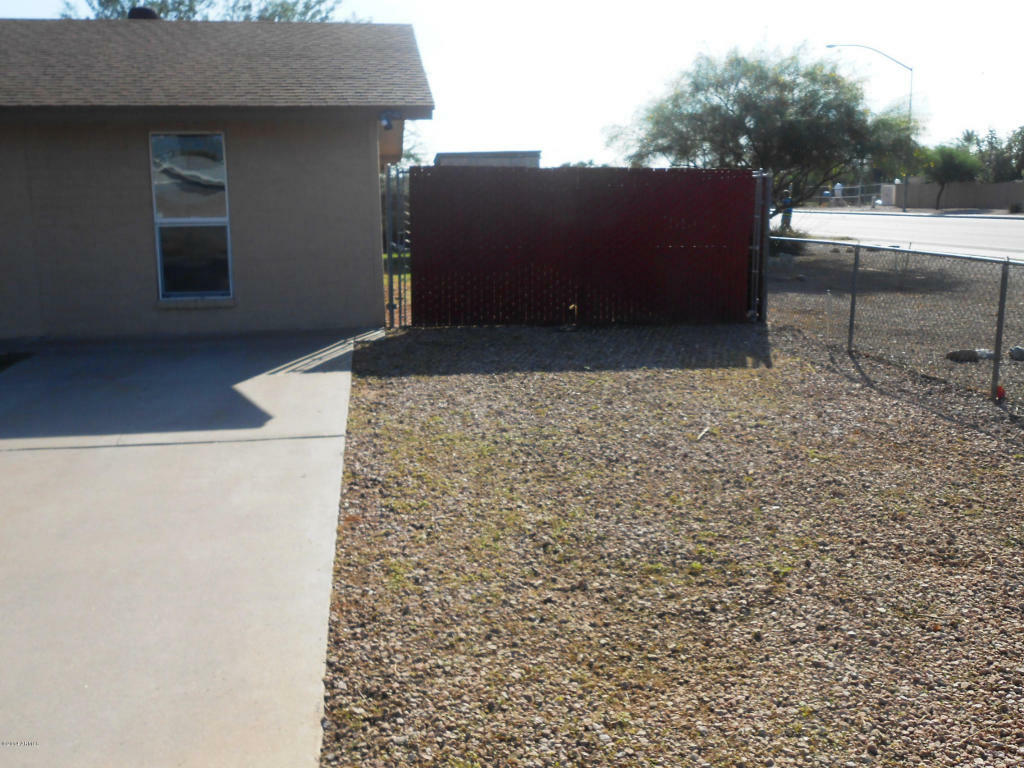 Property Photo:  1943 S 82nd Street  AZ 85209 