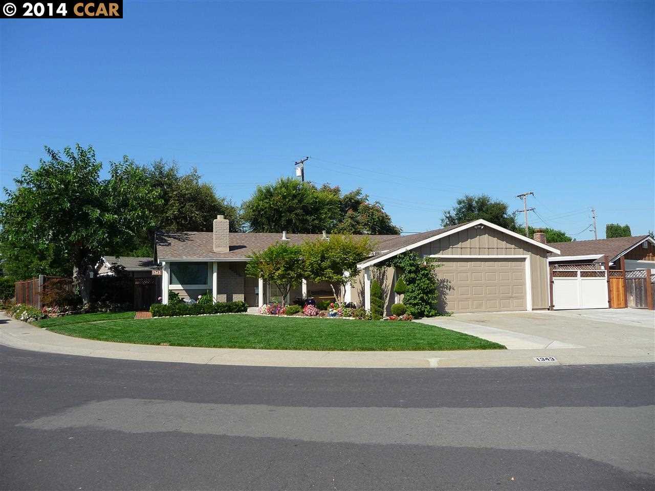 Property Photo:  1343 William Way  CA 94520-3943 