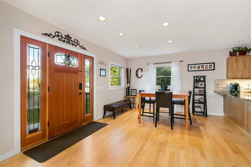 Property Photo: 4214 Federal Ave WA 98203