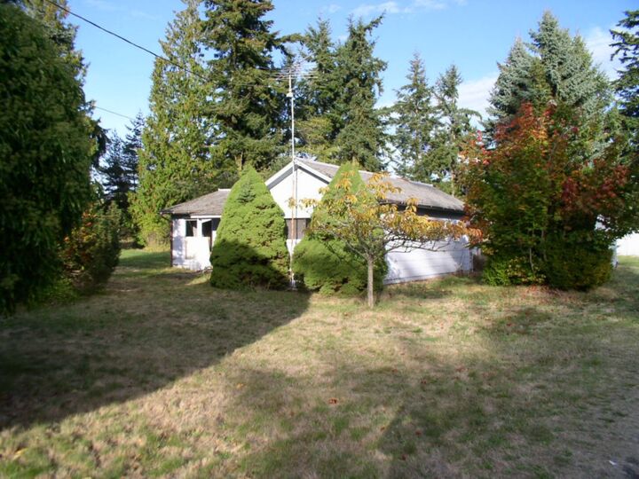 Property Photo: 841 S Jacob Miller Rd WA 98368