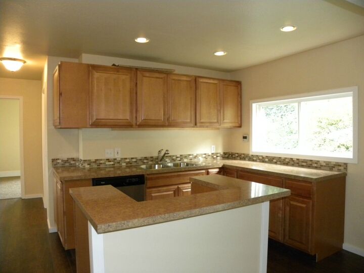 Property Photo: 507 5th St WA 98221
