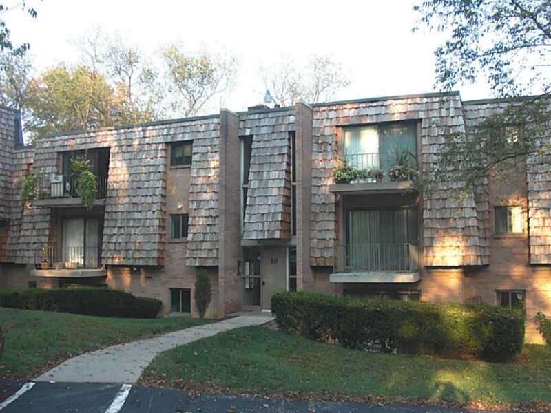 Property Photo: 1015 Forest Green PA 15108