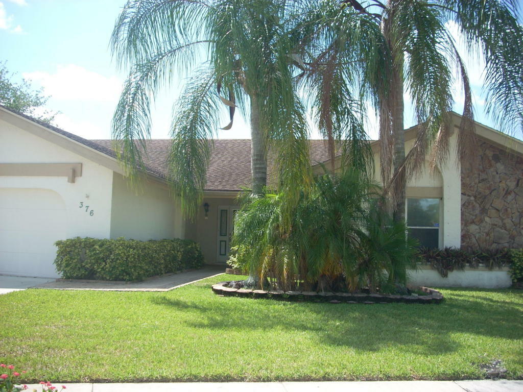 Property Photo: 376 Arcadia Drive FL 33414