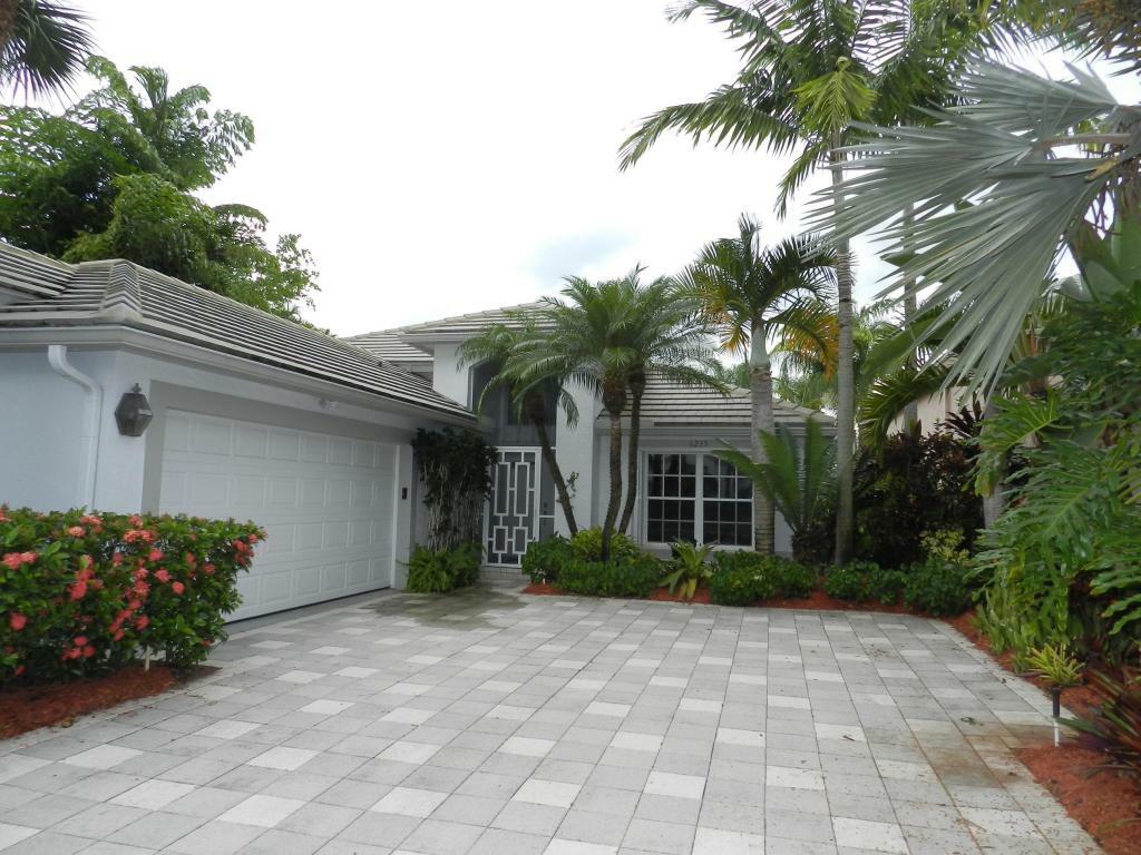 Property Photo:  6235 Water Lilly Lane  FL 33437 