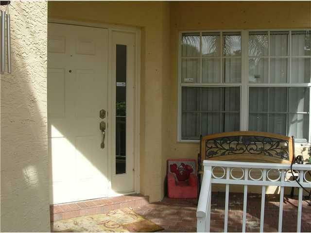 Property Photo:  5482 Queenship Court  FL 33463 