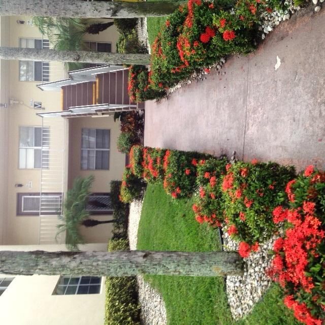 Property Photo:  585 Normandy  M  FL 33484 