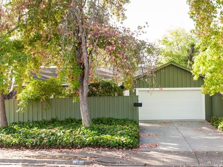 Property Photo: 18 Sylvia Circle CA 94947