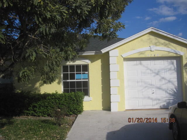 Property Photo:  3743 Nyack Lane  FL 33463 